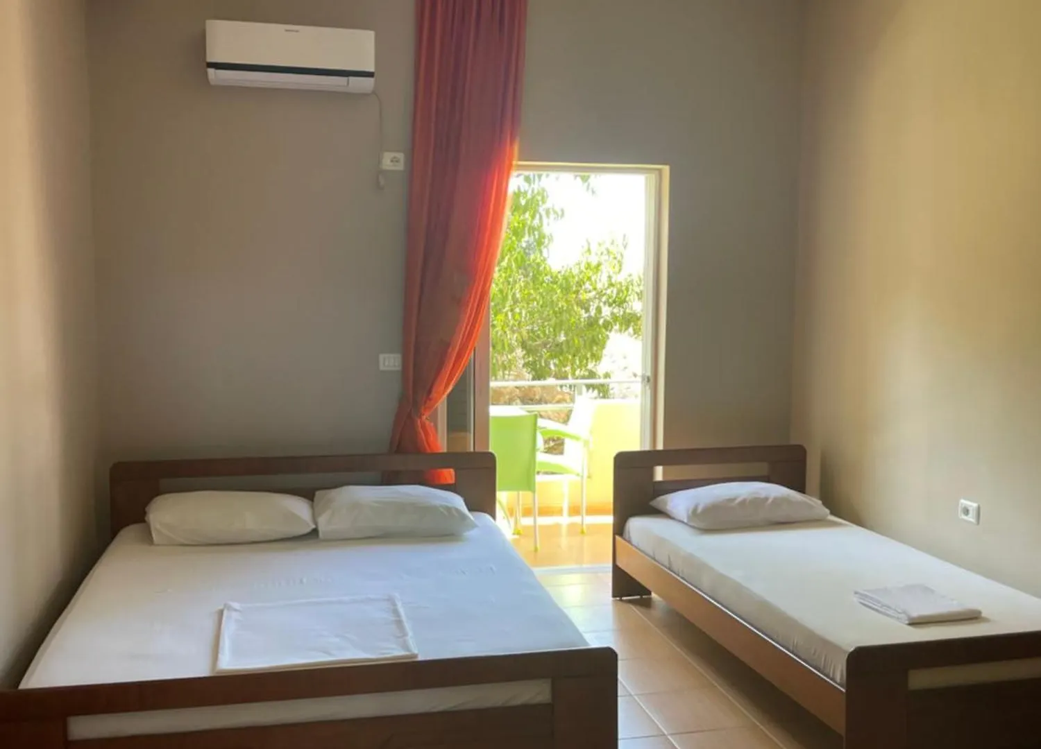 Bleta Rooms Sarande Albania