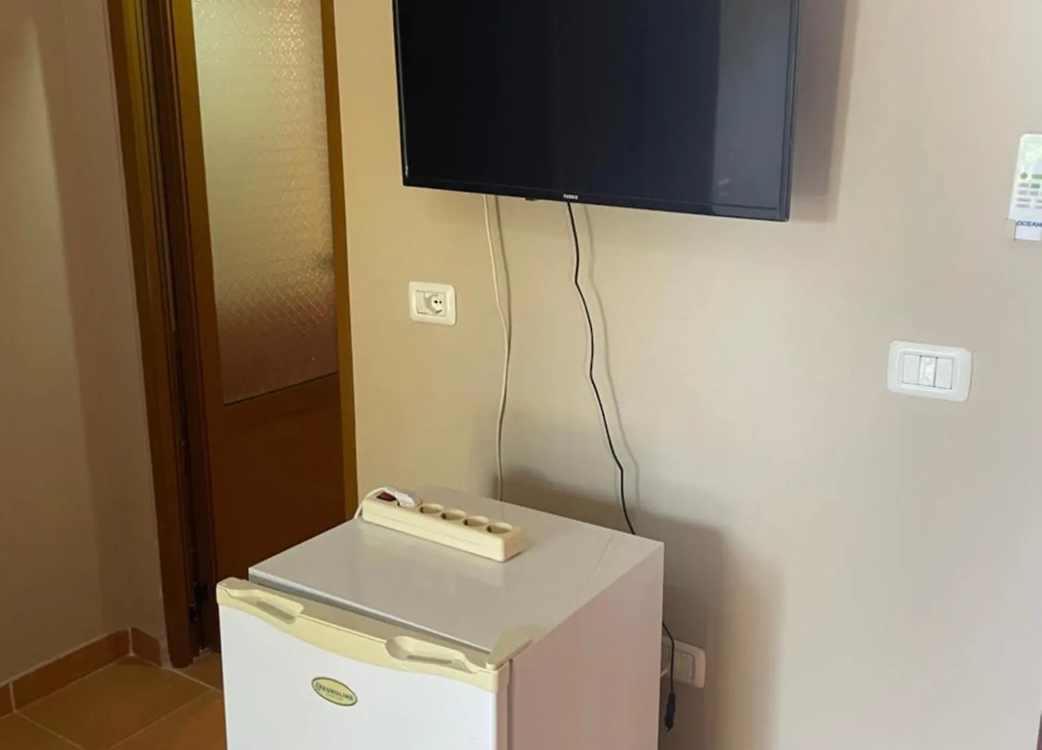 Bleta Rooms Sarande Guest house