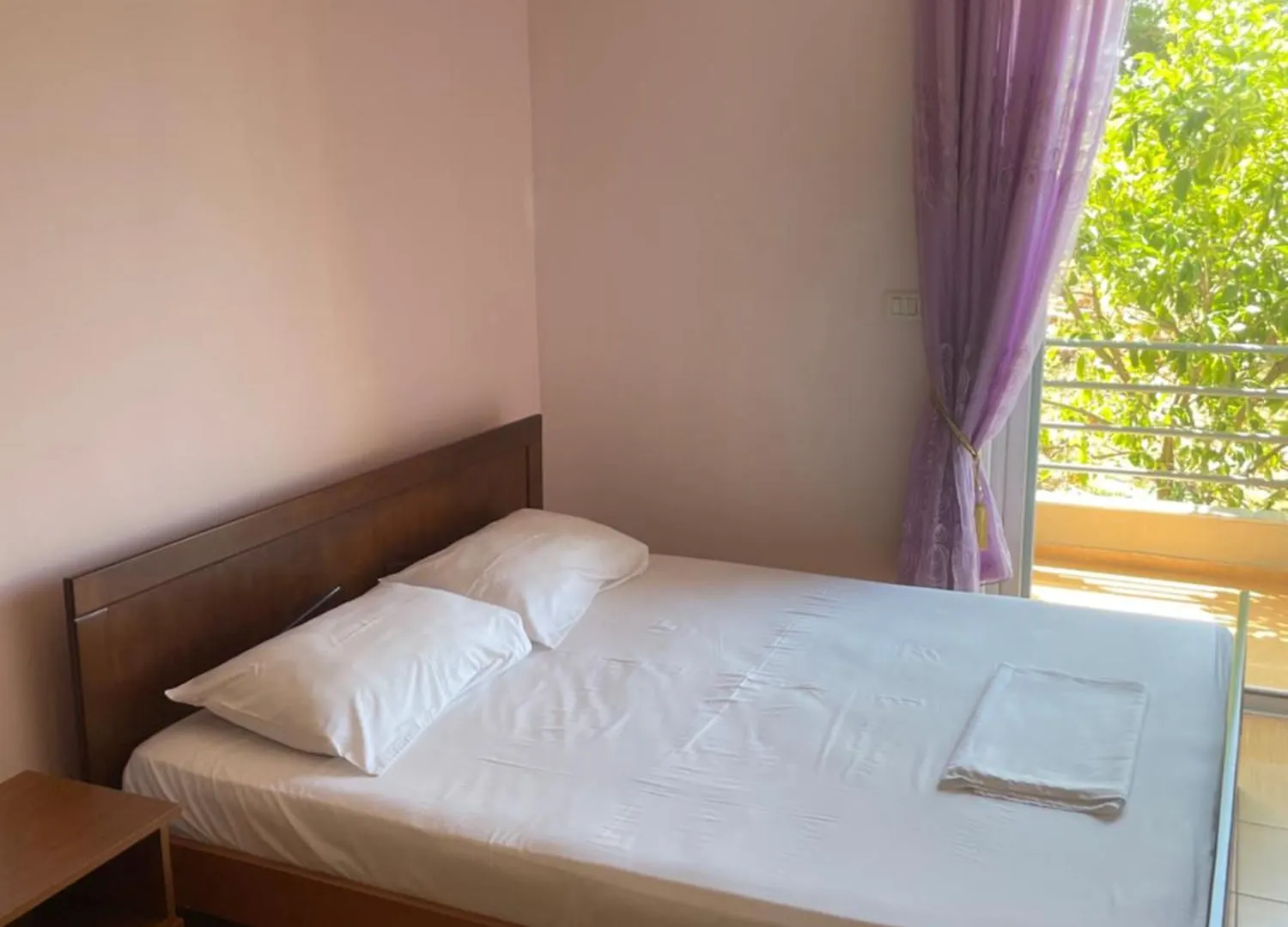 Bleta Rooms Sarande