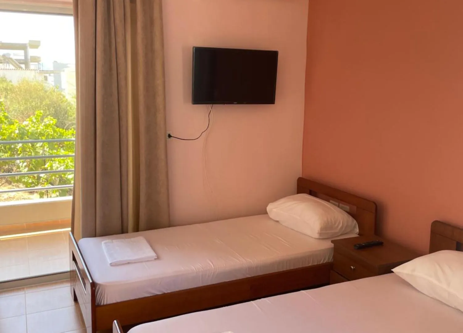Bleta Rooms Sarande 0*,