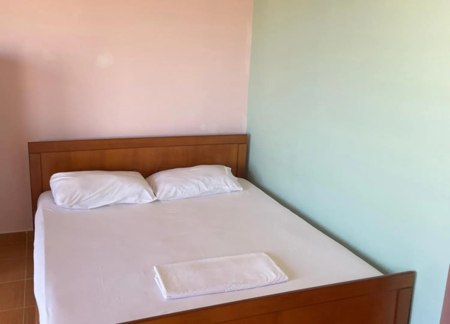 Bleta Rooms Sarande